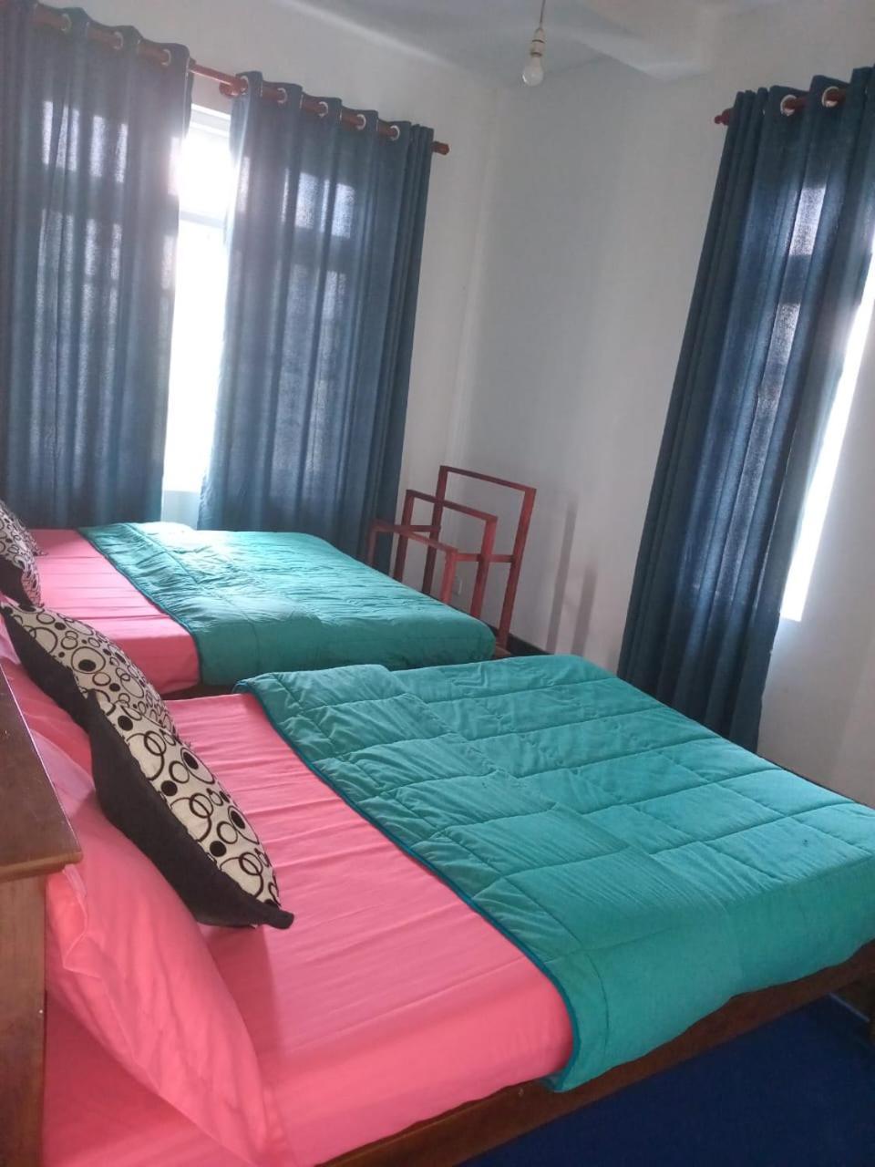 Frosty Heaven Guest House Нувара Елия Екстериор снимка